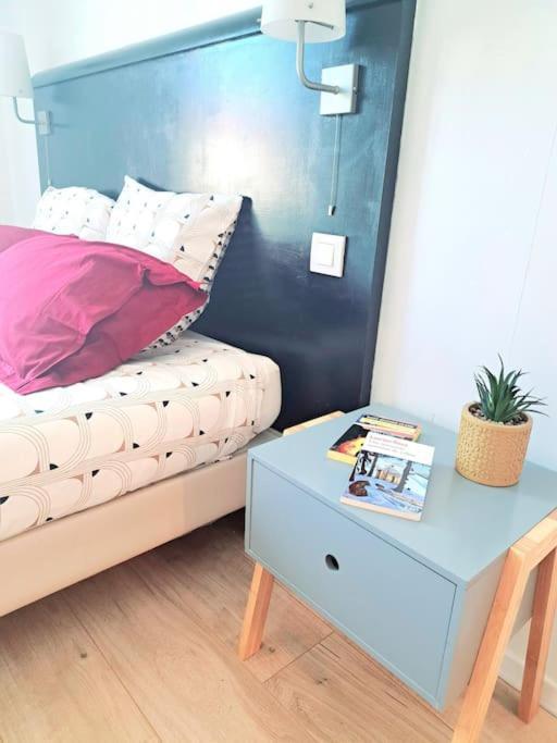 Le Valmy: Appartement Lumineux Au Pied Du Metro Lione Esterno foto
